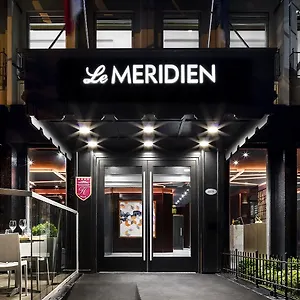 Hotel Sens
